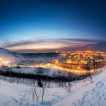 Вид на ночной Кировск с горы