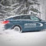 Тест драйв BMW 5 GT в снежных сугробах